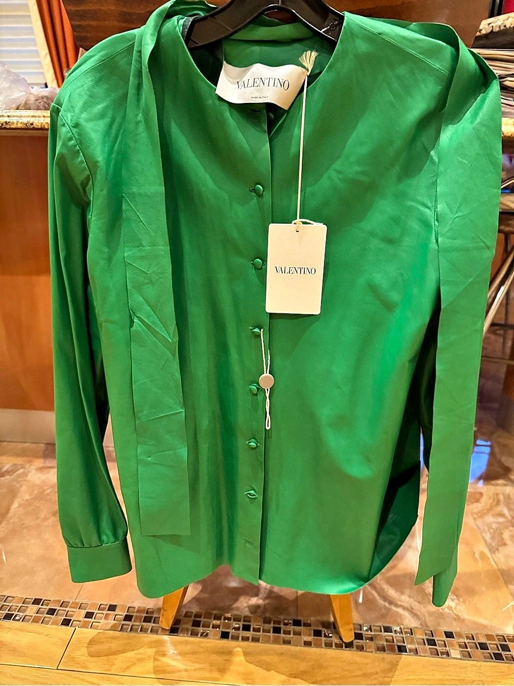 Valentino Silk Green Blouse  jacket leather Size 40 NWT